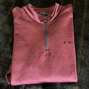 Men’s Oakley 1/4 Zip Pullover❤️